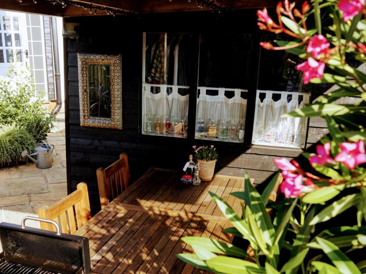 The Walnut, Meopham - A Private Retreat Rural Location Villa Ngoại thất bức ảnh